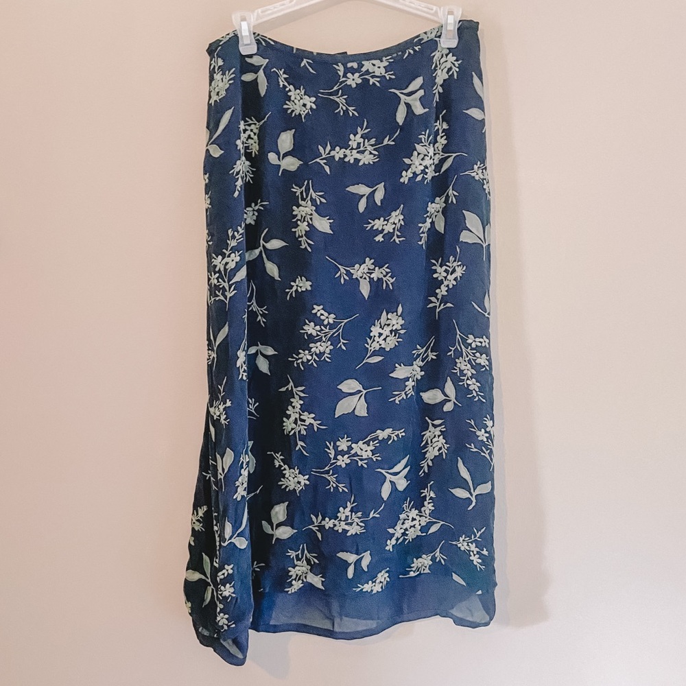 🌿 Vintage Botanical Maxi Skirt